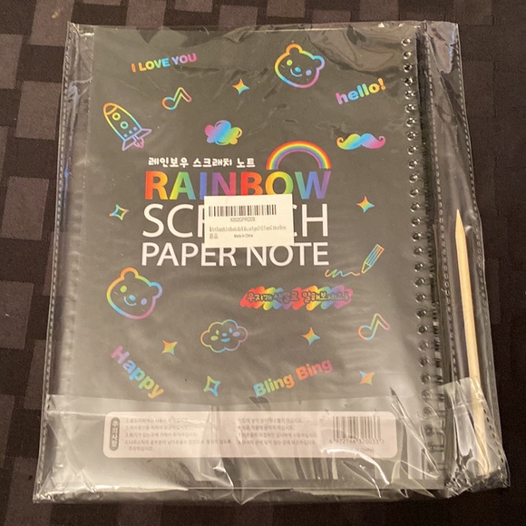NWT Rainbow Magic Scratch Art Black Paper Note Book - Picture 2 of 2